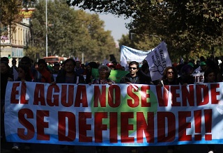 Comunidades piden cierre de Pascua Lama, Agrosuper y Punta Alcalde en marcha por el agua