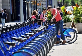 Vitacura inaugurará a fin de mes sistema público de bicicletas que contempla 30 estaciones