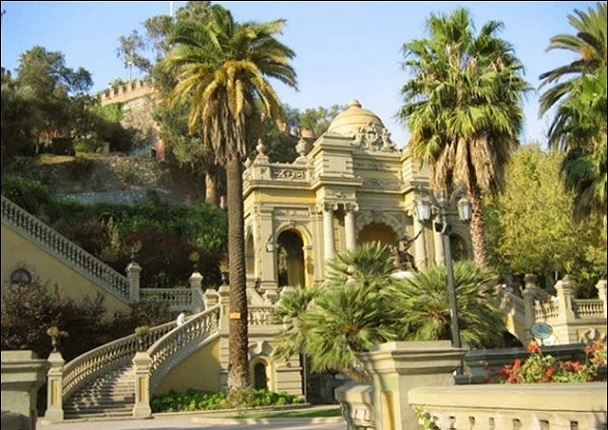 Cerro Santa Lucía: En 2015 comienza construcción de nuevo paseo peatonal y replantación de áreas verdes