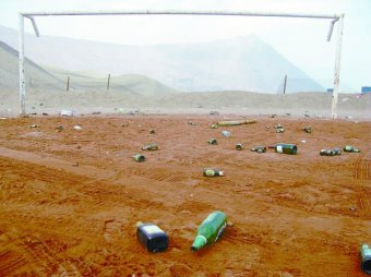 Cerro Dragón: Denuncian toneladas de escombros en santuario de la naturaleza de Iquique