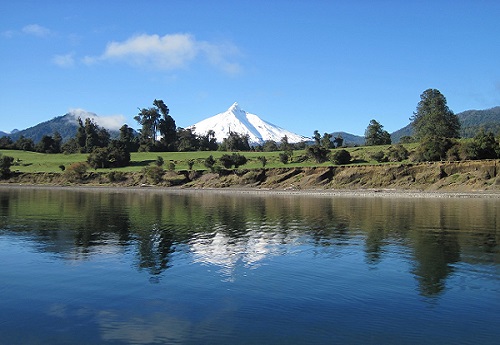 Comunidad de Puyehue denuncia irregularidades en proyecto de piscicultura en lago Rupanco
