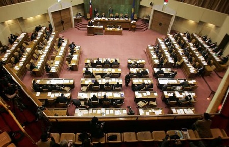 Conoce qué parlamentarios tienen el mejor y peor desempeño en legislación ambiental