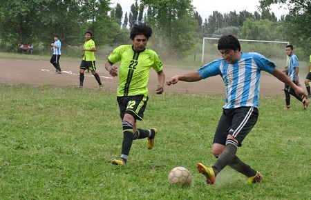 En Los Ángeles no habrá fútbol amateur en días de emergencia ambiental
