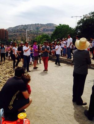 Vecinos de Vitacura protestaron por reducción de parque