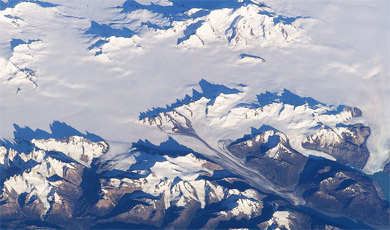 MOP instala estación glaciológica en Campo de Hielo Sur para evaluar glaciares por cambio climático