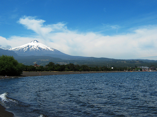 DGA analizará aguas del Lago Villarrica para evaluar plan de descontaminación en cuenca