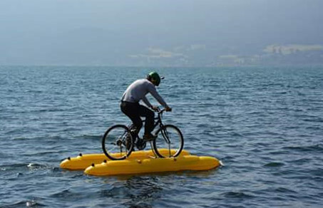 Con cicletada marina Oceana llamó la atención sobre contaminación en bahía de Quintero