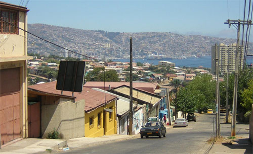 Cerros de Valparaíso contarán con «zonas de seguridad» ante eventuales desastres naturales