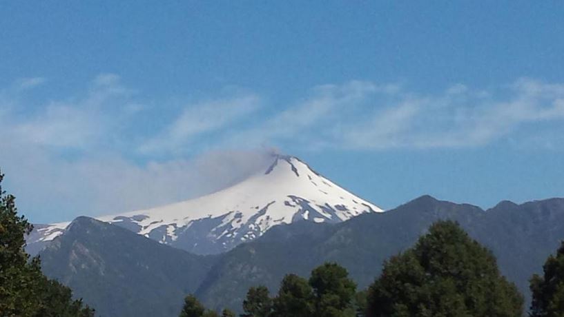 Mantienen alerta amarilla en Volcán Villarrica