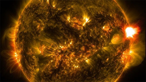 Explosión solar que impactó la Tierra podría producir problemas en redes eléctricas y de telecomunicaciones