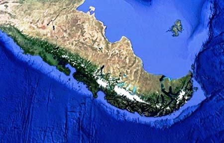 Sernageomin da a conocer primera evaluación de riesgo volcánico a escala nacional en Chile