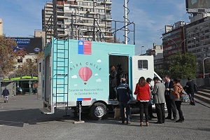Comienza a operar primera estación móvil de monitoreo de calidad del aire de Chile