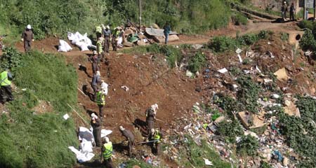 Retiran 721 toneladas de basura desde los cerros de Valparaíso