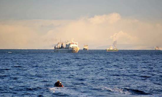 Armada realizó operativos para controlar la pesca ilegal de buques extranjeros en aguas antárticas