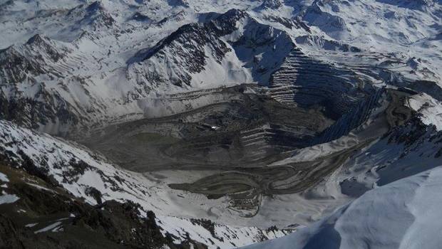 Diputados acusan a MMA de tener una “actitud negligente” en protección de glaciares