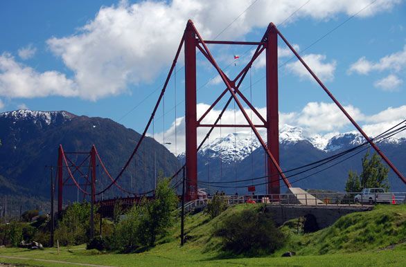Política energética de Aisén: interconexión con Argentina, energía eólica y uso eficiente de la leña