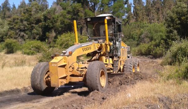 CONAF repara más del 90 % de los caminos y cortafuegos de Reserva Lago Peñuelas