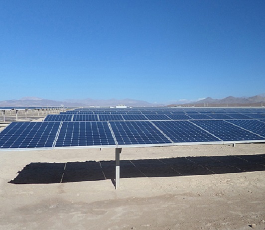 Parque fotovoltaico El Pelícano presenta un 90% en sus obras y adelanta apertura para noviembre