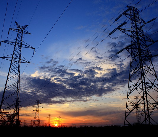 Dinamismo energético: interconexión SIC-SING impactará positivamente en el precio de la electricidad