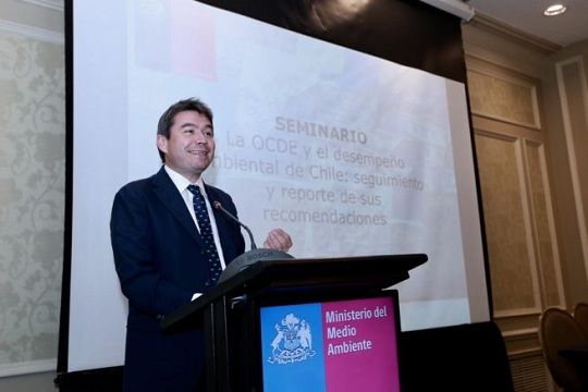 Ministro Mena: “el 70% de las medidas ambientales propuestas a Chile por la OCDE presentan avances”