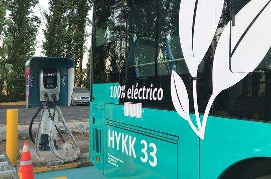 Electromovilidad: Chile comienza a trazar el camino para convertirse en una potencia en Latinoamérica
