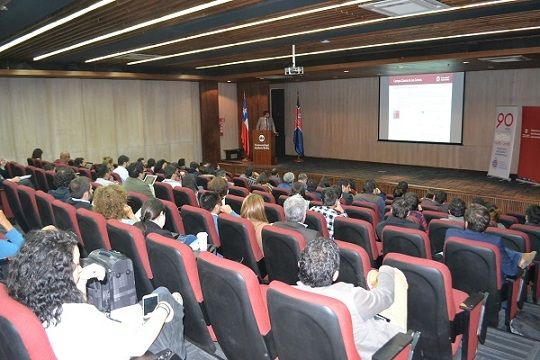 Intercambio de experiencias y prácticas sustentables marcaron seminario de la Red Campus Sustentable en UNAB