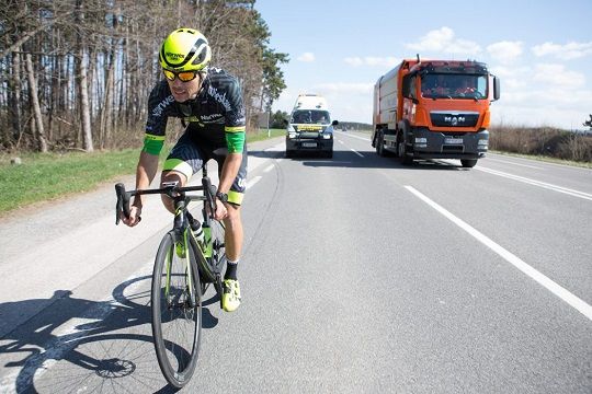 Ciclista aspira a romper récord mundial para llevar un mensaje a favor del planeta