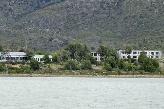 SMA inicia proceso sancionatorio contra Hotel Lago Grey de Torres del Paine