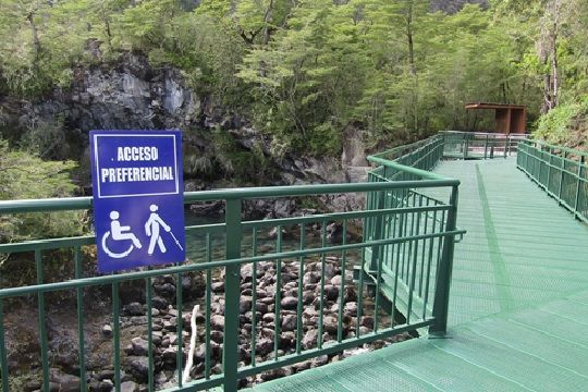 Inauguran obras de accesibilidad universal en Saltos del Petrohué