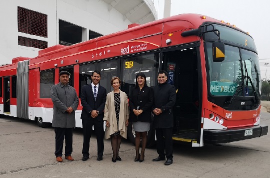 Comienza operación del primer bus articulado 100% eléctrico del país