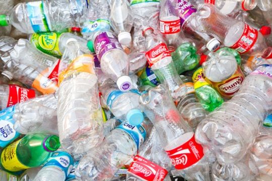 Principales embotelladoras del país cancelan acuerdo para construcción de planta de reciclajes PET