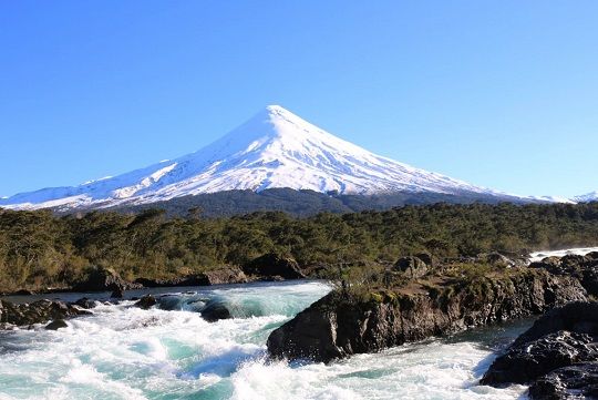 Argentina y Chile formalizaron trabajo en conjunto en parques nacionales