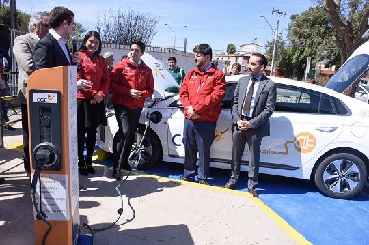 Inauguran la primera electrolinera de la región de Atacama