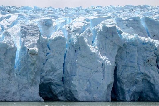 Científicos nacionales descartan que presencia de hierro en icebergs sea tan homogénea como se creía hasta ahora