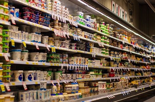Ley permitirá que supermercados donen los alimentos que están por vencer