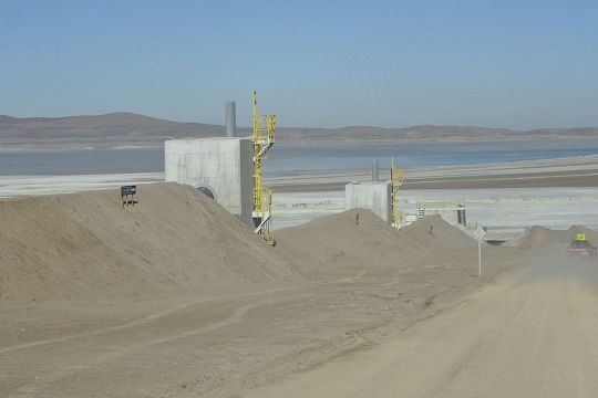 Minera Escondida es formalizada por grave impacto en recurso hídrico de Antofagasta
