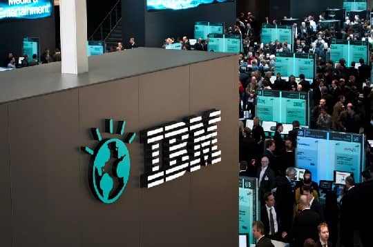 IBM se compromete a un neto de cero emisiones de GEI para 2030