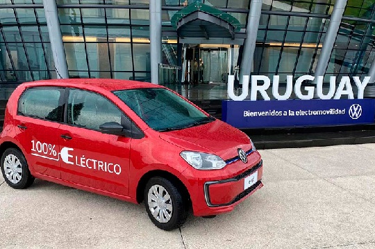 Automotora Volkswagen planea establecer primera red de automóviles 100% eléctricos en Uruguay