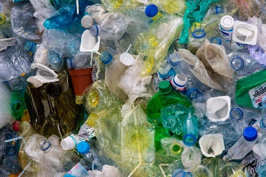 Estudio de WWF proyecta que para el 2050 se cuadriplicarán los desechos plásticos en los océanos